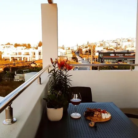 Ezith Luxury Apartment *